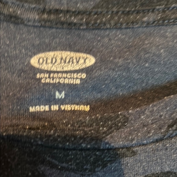 Old Navy Blue and Black Short Sleeve Tee with Geometric Pattern - Picture 2 of 12